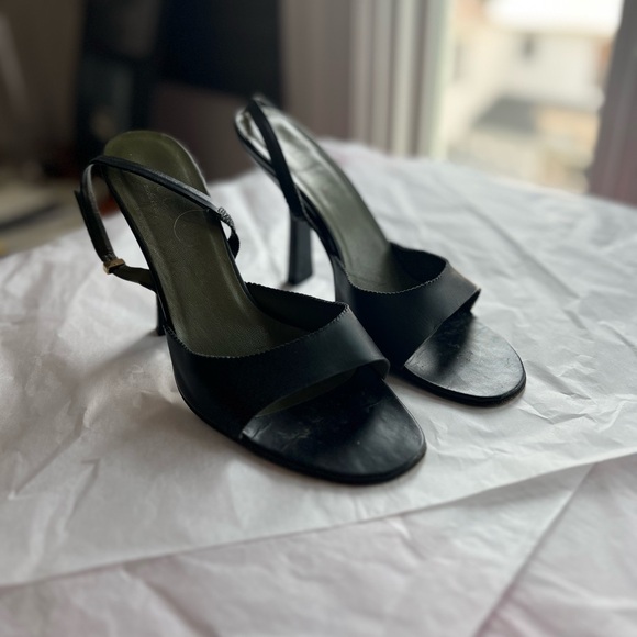 VTG 90s GUCCI slingback sandals sz 8 black leather scalloped edge 4.25in heel - Picture 6 of 16